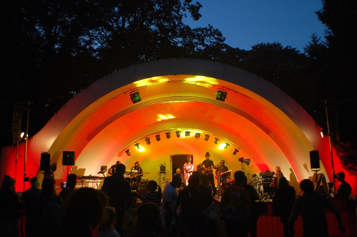 SwindonWeb tweet media