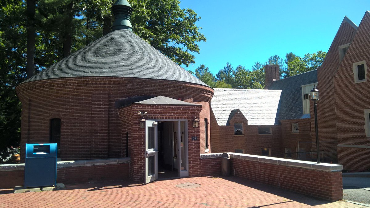 StPaulsAnna's tweet photo. The #SPSNH post office and Hargate community center under construction on a beautiful September afternoon #SPSpride https://t.co/CBmIYUpmNg
