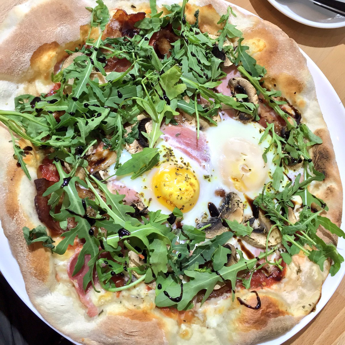 seanpaull's tweet photo. Really great visit to @JackaBakery today. Tried one of their pizzas today :) sorry about the crying baby 👍 https://t.co/WGnnYfJsgT