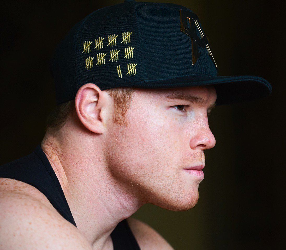 Canelo's tweet photo. Never look back... Always focus on the present #TEAMCANELO https://t.co/qtMi6bdzYF