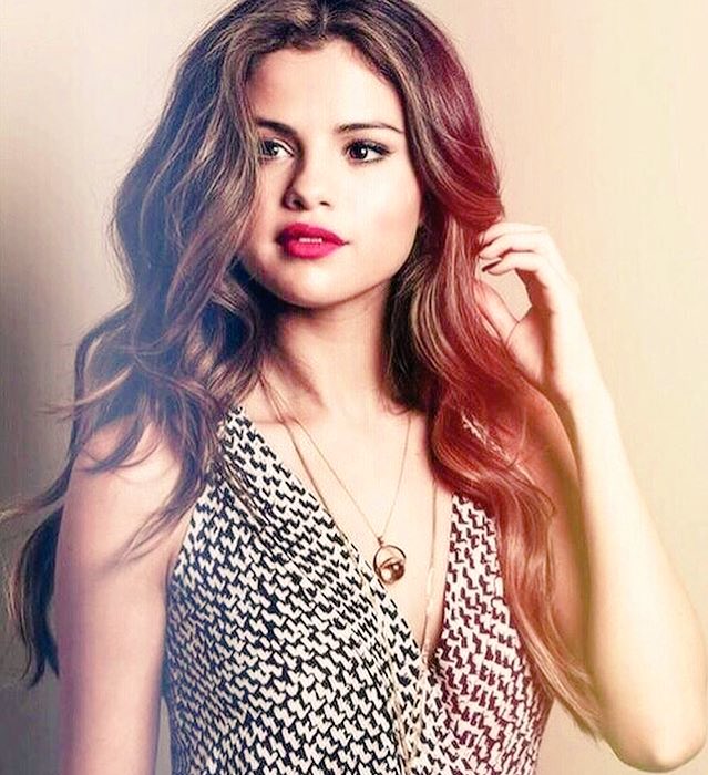 MxTop20's tweet photo. Top 20 / Sem. 8 🎵
0️⃣3️⃣ @selenagomez / #KillEmWithKidness 🔽
RT / 3 Vts 📌 MG / 1 Vt
12 / 18 Sep 🎧 https://t.co/nldnaop2Ij