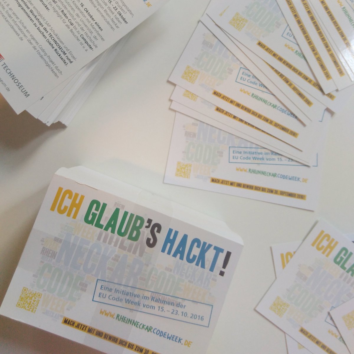 sponsort_news's tweet image. #RNCodeWeek: Heute startet die Roadshow mit SAP-Wir kommen an Eure Schule &amp;amp; verschenken 500€ für Euer Coding-Projekt