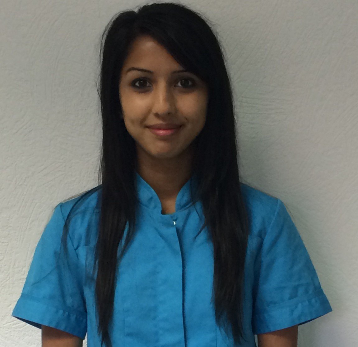 We would like to welcome our newest member of the FDC team, Dr Rina Popat! #dentist #Leicester #FDC
