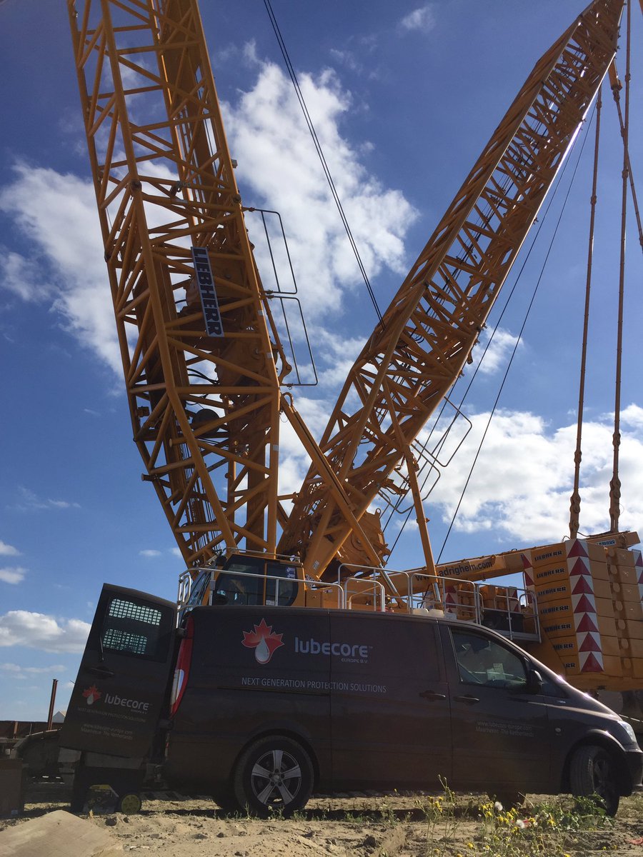 LubecoreEurope's tweet photo. Job done on a Liebherr LR1600/2. https://t.co/vILN3J8DQM