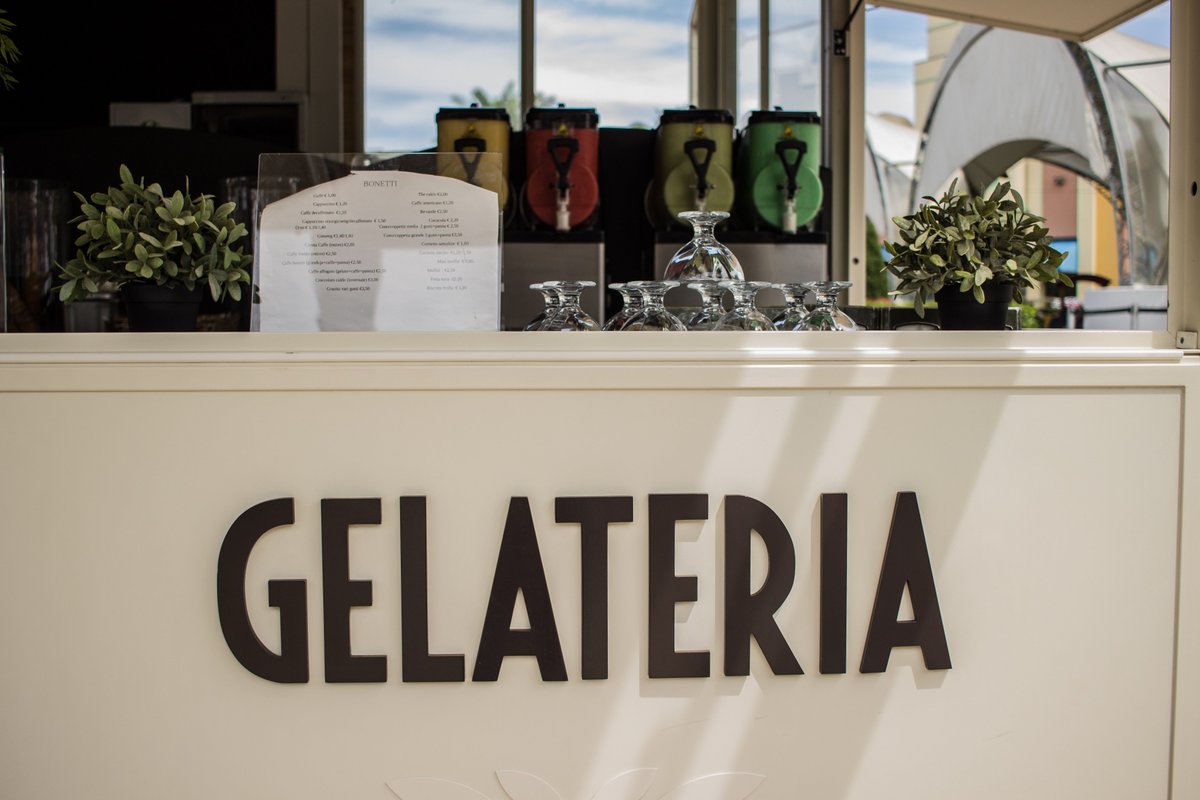 Davvero l'Estate è finita?
Noi non ci crediamo, ecco perché siamo pronti a gustarci un gelato!
#valmontoneoutlet