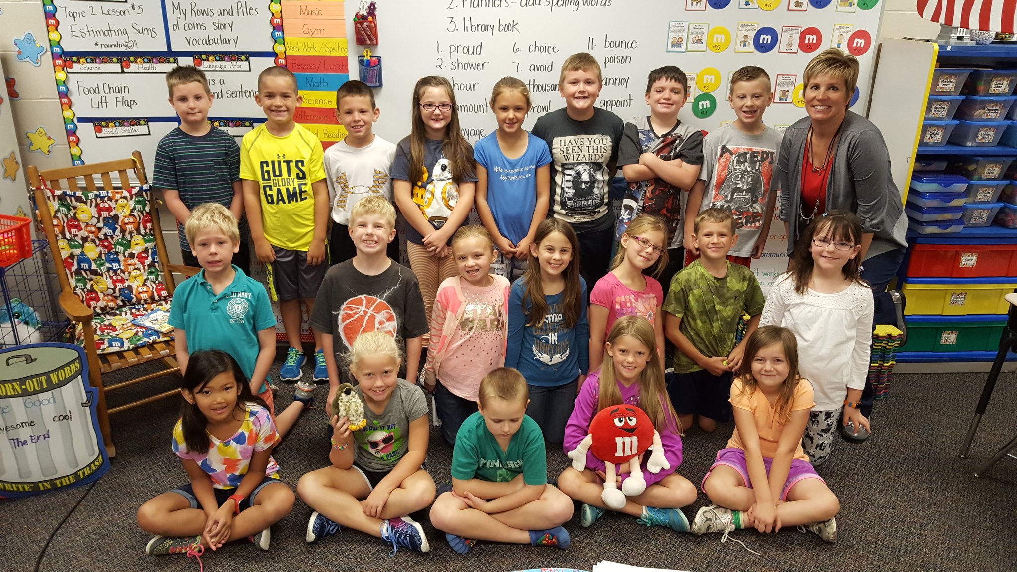 Bellevue Elementary on Twitter: quot Traveling Hawk Trophy Winners for Week