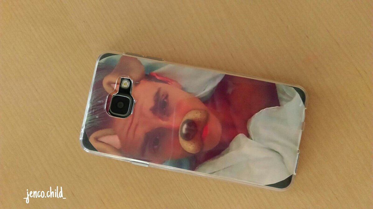 __nn__12's tweet photo. Ich liebe meine neue Handyhülle!💙🙈

Jetzt habe ich dich immer bei mir.😌😊💕

-@julienco_ https://t.co/4rrgjTsFfk