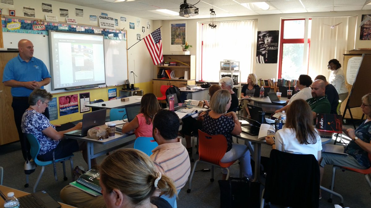 NFSTEAMCoor's tweet photo. Our K-7 science teachers working hard to learn how to deliver the Science Fusion pilot! #nfpsxl @HMHCo https://t.co/g1m25PzlYC