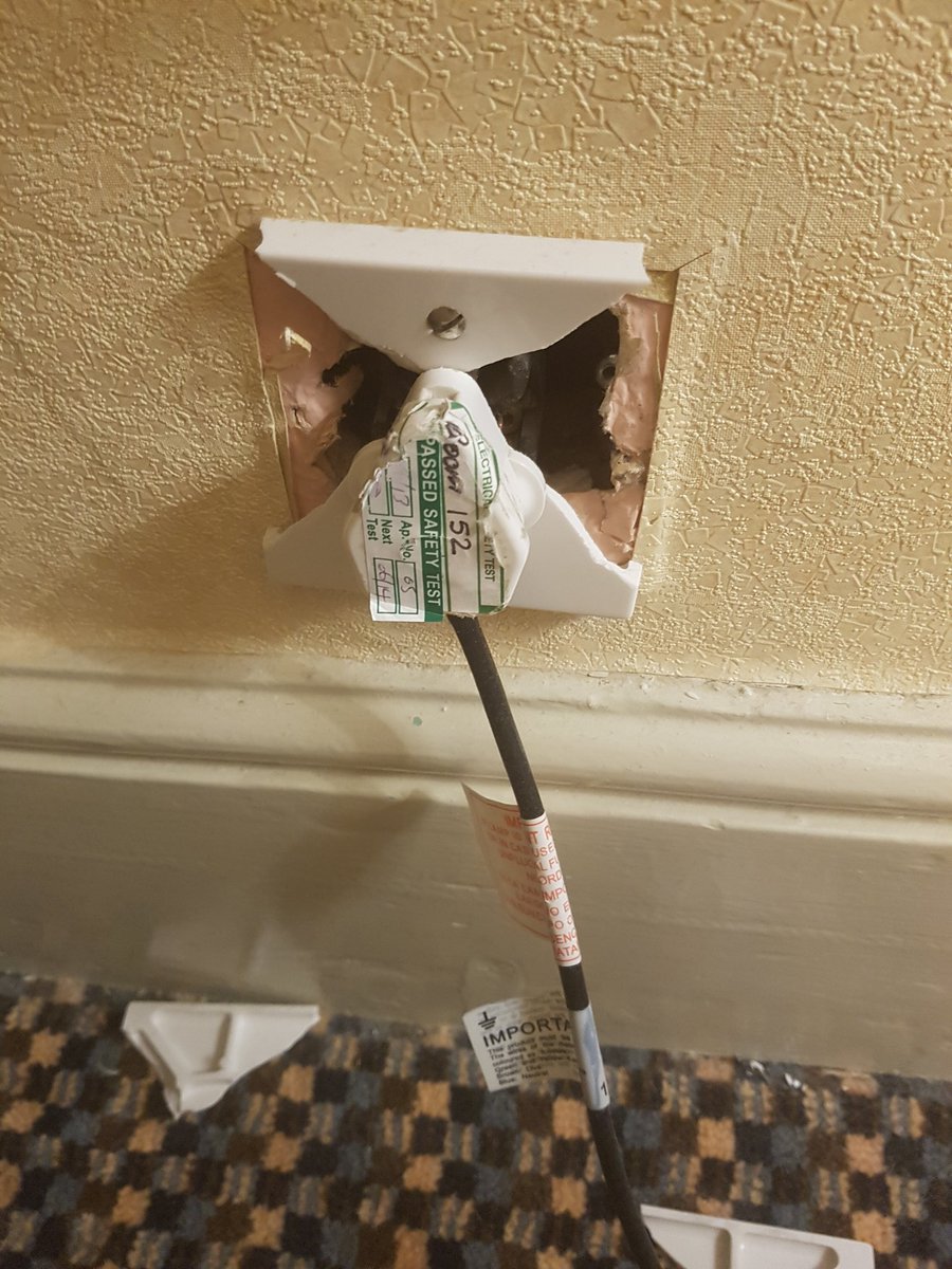 KatePlunkett1's tweet photo. @H_S_E how do i take things further about exsposed wires in a hotel and no one answering complaint ? https://t.co/Q6ibAh6ln8