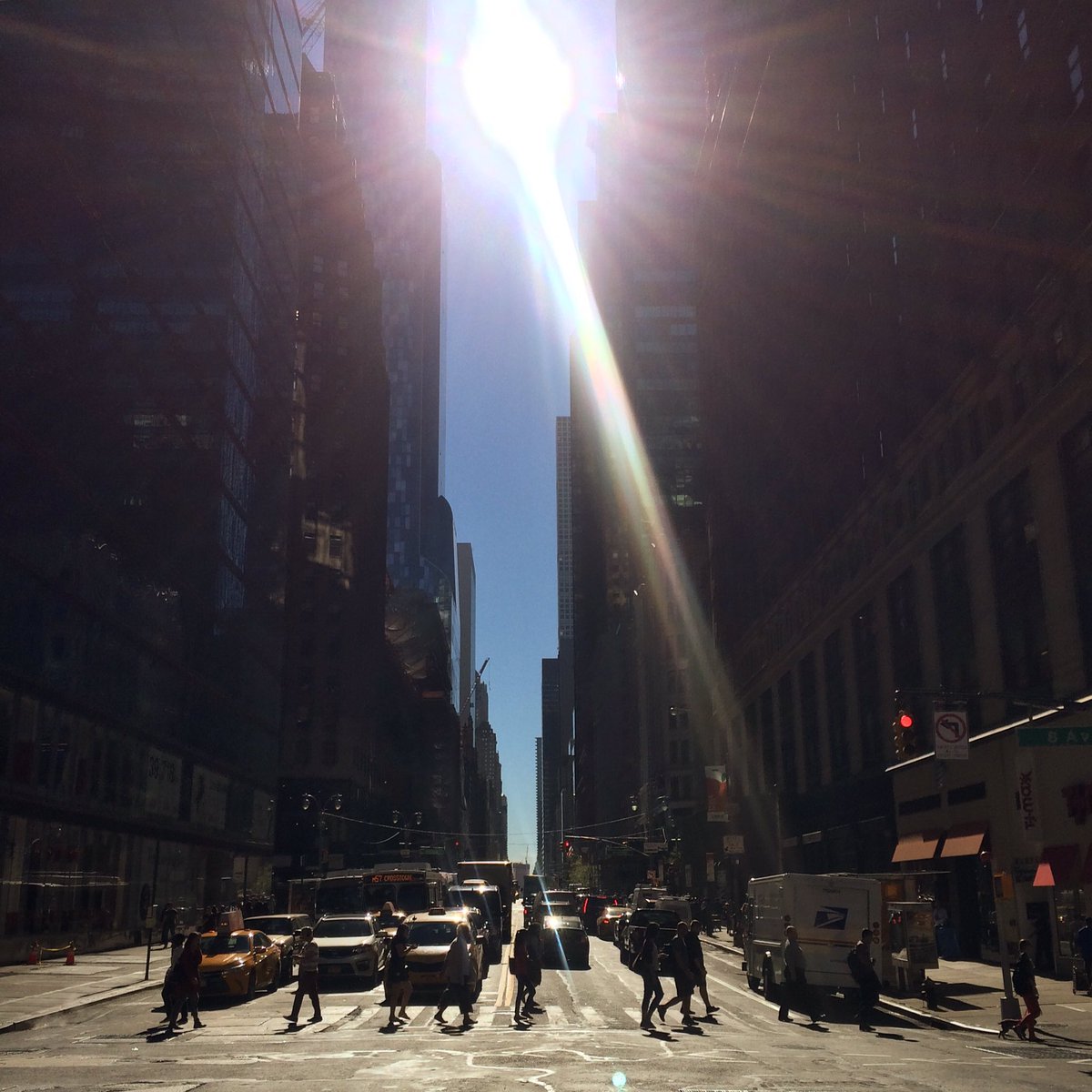 MeriwetherFdtn's tweet image. Good morning New York!And we are off to be a part of the global day of giving that is @bgccharityday! #bgccharityday