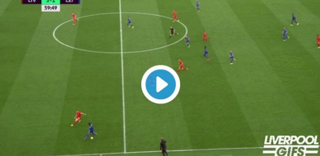 TheClubPark's tweet photo. VIDEO: Klopp celebrating Henderson's tackle v Leicester. Just look at his priceless reaction https://t.co/jxzDMnvvBU https://t.co/I4Xye1RqKZ
