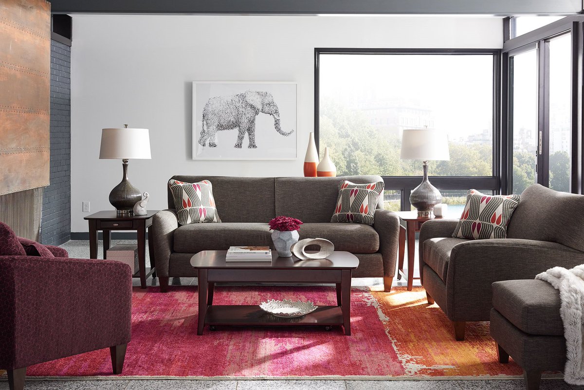 ROSSfurn_NH's tweet photo. BOOKMARK our events page so you DON'T MISS out on our specials &amp; last minute promotions. https://t.co/40TcTx4XBP https://t.co/D3OWUPOtQq