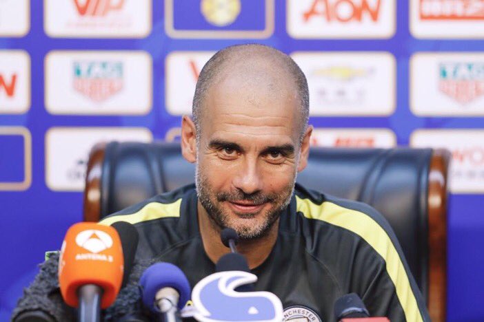 barcafans_club's tweet photo. Pep: "Pemain terbaik UCL sepanjang masa? Messi, Messi, Messi. Tidak ada yg lebih baik dari dia. Messi." https://t.co/GNahMix5QS