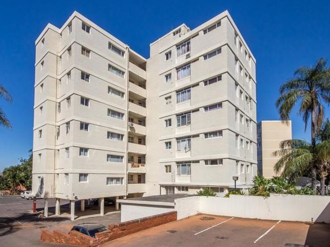 6 fabulous first-timer #flats in #Durban for under R1m… bit.ly/2cGHVTe #property #homebuyer #apartments