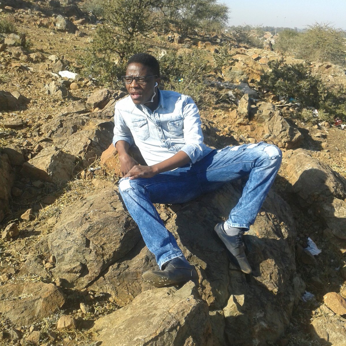FoxSedime's tweet photo. Somewhere in Mzansi..! Lol https://t.co/6KkSD7wyg5