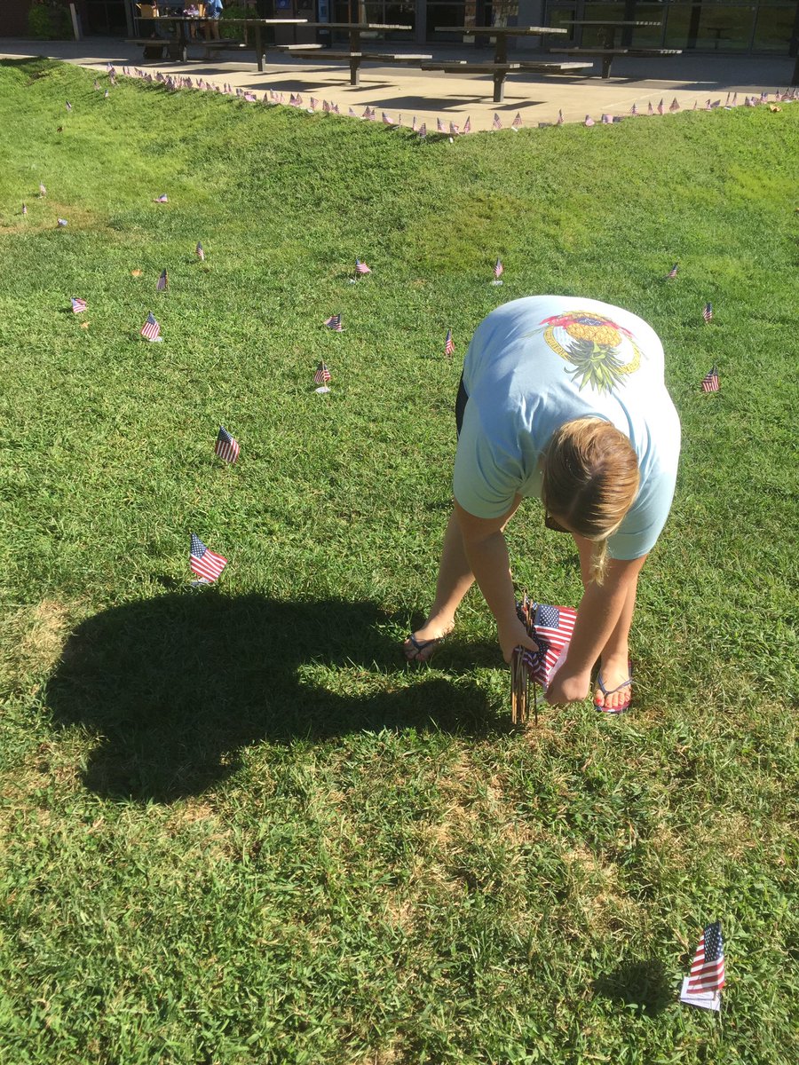 They're all picked up! Thank you so much to those who planted flags in honor of the nearly 3,000 victims of 9/11! 🇺🇸