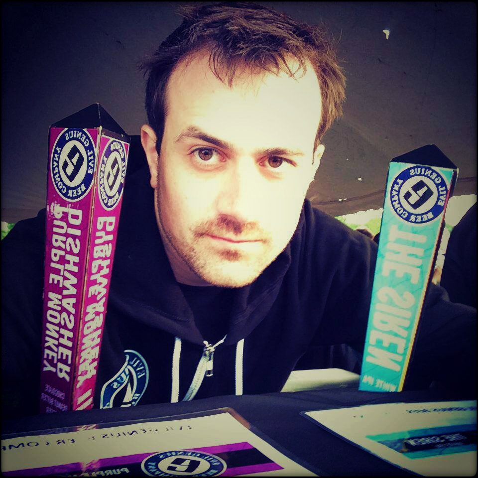OriglioBev's tweet photo. This week's Draught Lines #MCM salute goes to Trevor Hayward!  @CarterGlenGlass! Cheers to you! Sláinte agus táinte! https://t.co/N3dvu7diid