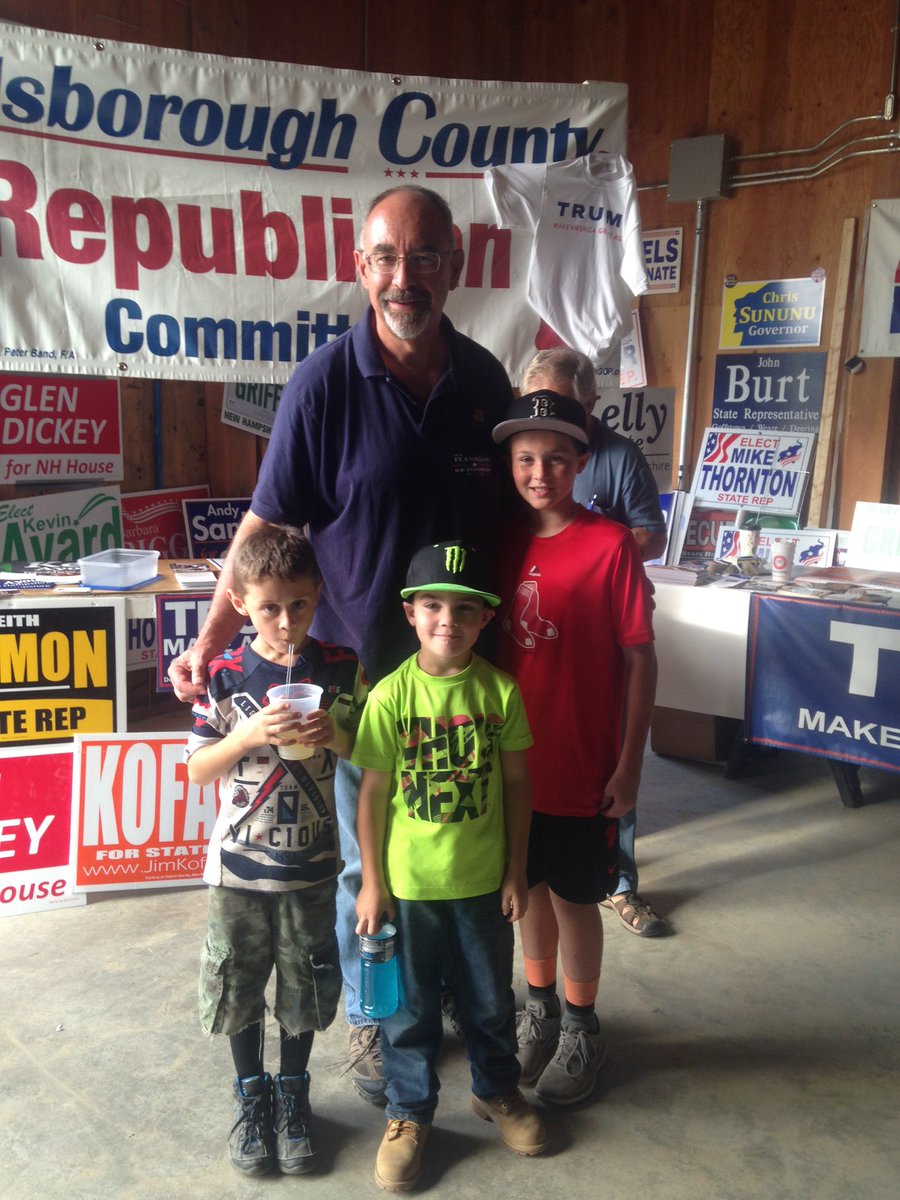 RepJackFlanagan's tweet photo. Great time meeting current &amp; future voters at the Hillsborough Cty Ag Fair this weekend! #NHPolitics #Congress2016 https://t.co/o4YZNHwMqO