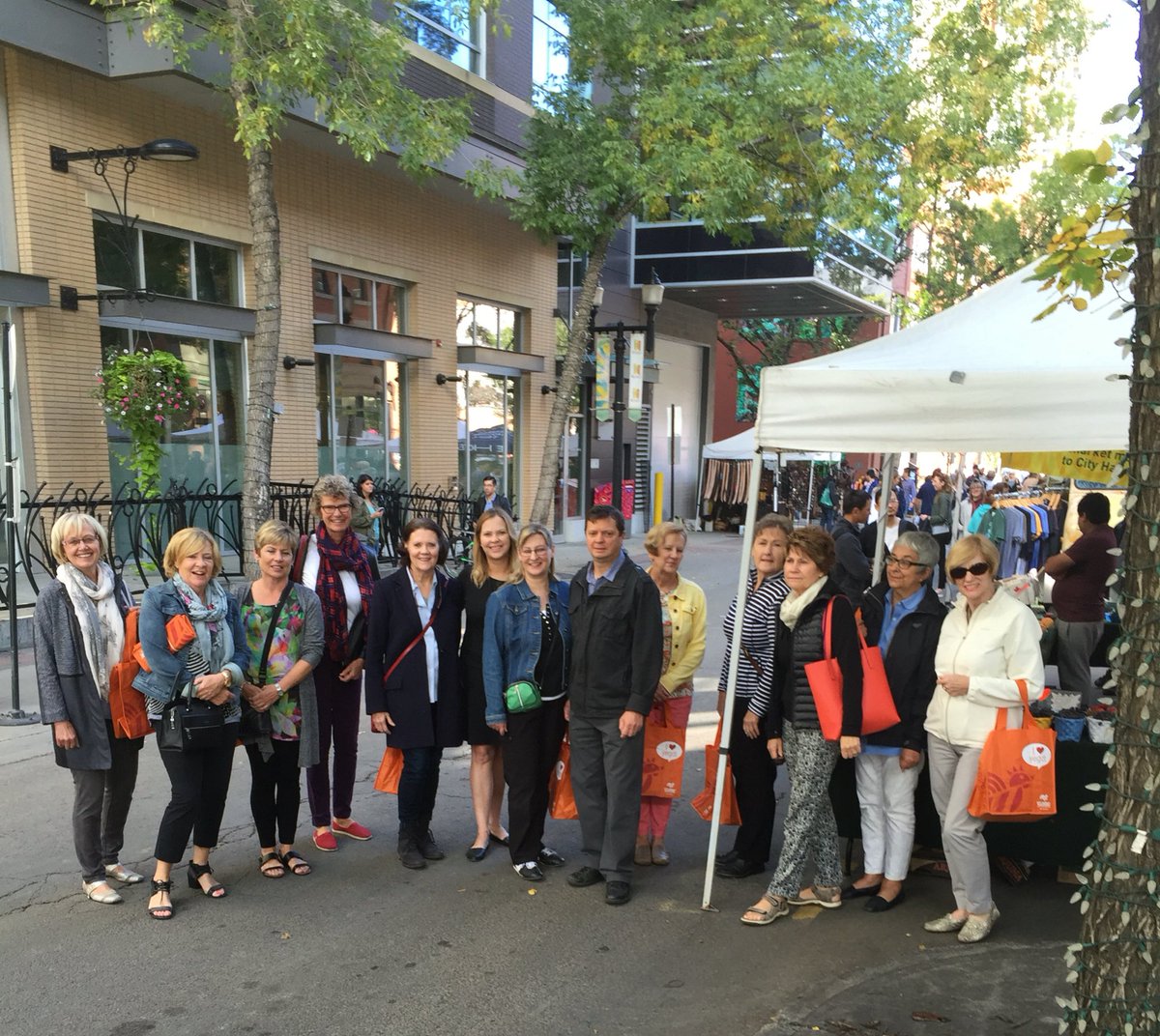 We really had a great time on our #104StreetFeast tour on Saturday! #everySaturdaytilThanksgiving #yegfood #yeg