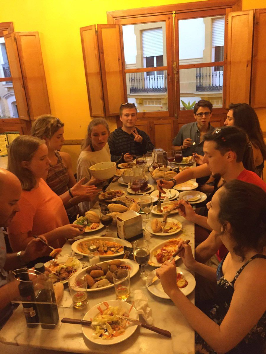 centroml's tweet photo. Our #semesterprogram students sampled a variety of Spanish tapas dishes in one of the nicest restaurants in #Seville https://t.co/TBFaBsTKyG