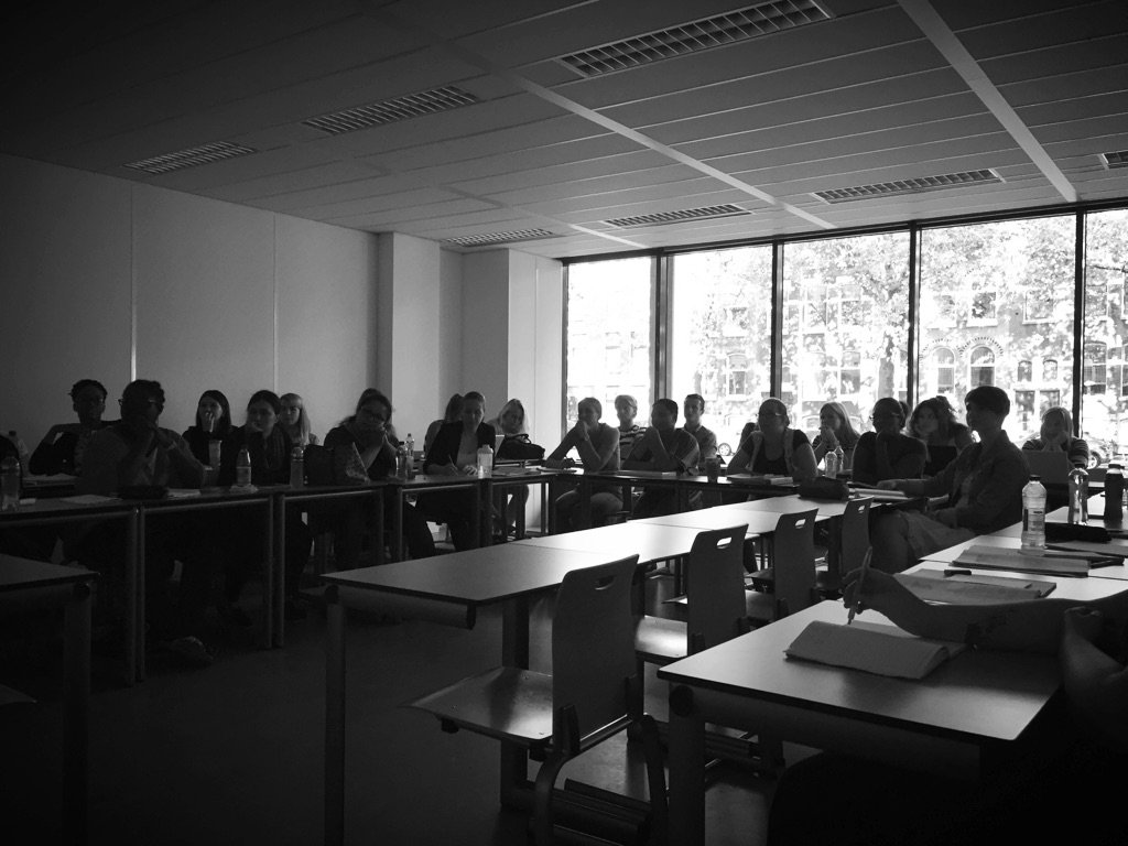 Mooi groepje studenten hbo verpleegkunde vanmorgen om ze kennis te laten maken met #storytelling