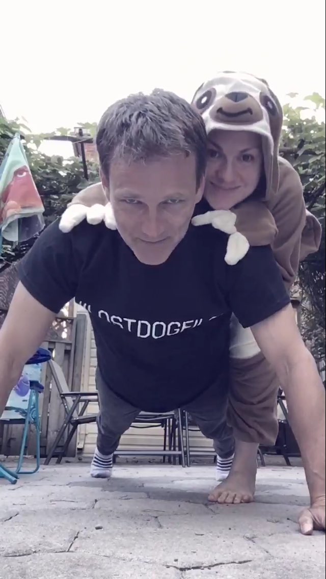 tiffys1983's tweet photo. Nice treat this morning from our fav couple @smoyer @AnnaPaquin 
They're so cute! #22pushupsfor22kill https://t.co/FzGCraDIOt