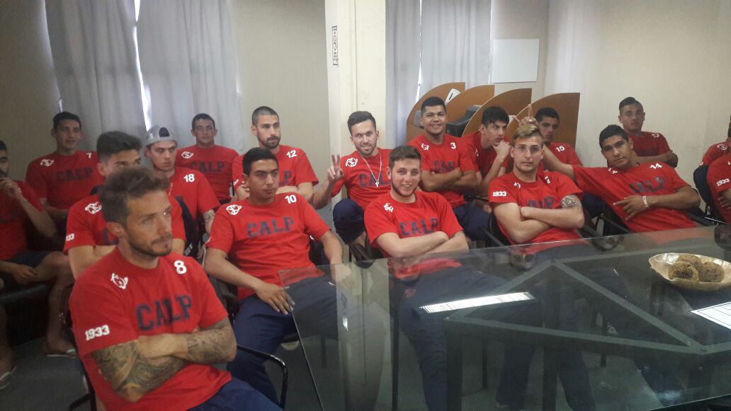 Este miércoles recibimos a <a href="/Sarmientotw/">Club Sarmiento</a> a las 16 hs en el #viejocaminoalacalera todos a la cancha. <a href="/Clublaspalmas/">Club Atl. Las Palmas</a>