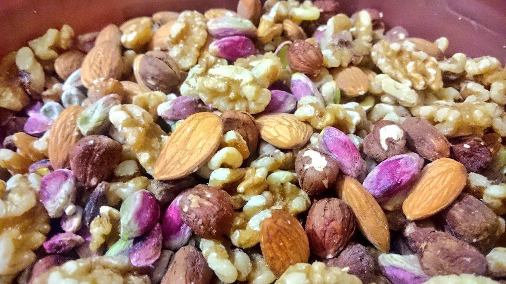 Omar_Gaza's tweet photo. #Gaza | I'm nuts about #nuts 😍 #Nutsgalore https://t.co/xqS0QBZji5