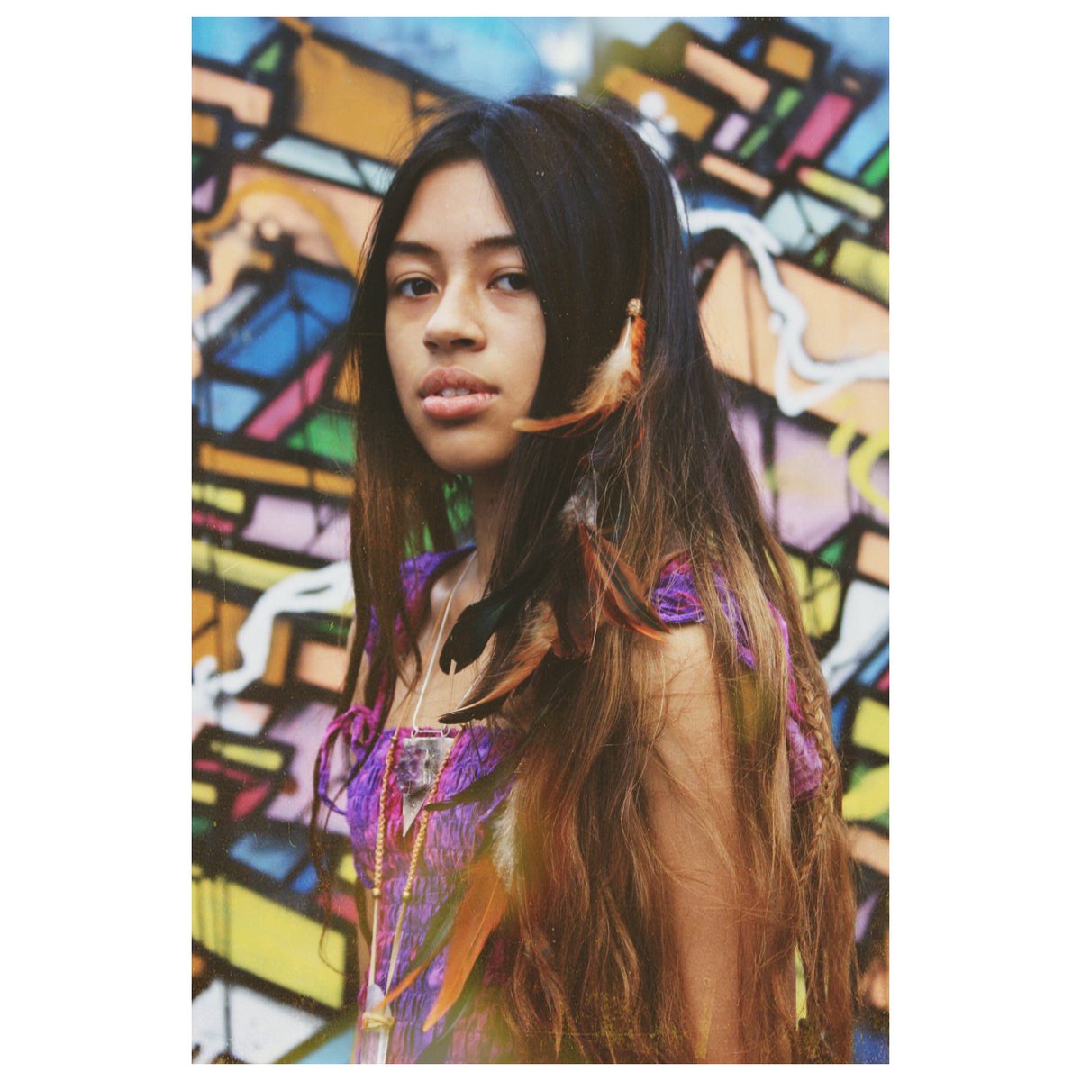 Ruby_Sparrow_OG's tweet image. Beautiful Melissa wearing our rubysparrow jewellery and @PracticalMagicV hair feathers. #boho #feathers #hippie