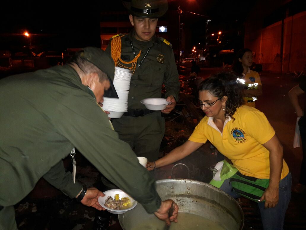 MG_GonzalezH's tweet photo. Consolidación Territorial #LaMacarena con Infancia y Corporación CUÍDATE TU VALES desarrollaron Jornada Humanitaria. https://t.co/nEVTba8rFp