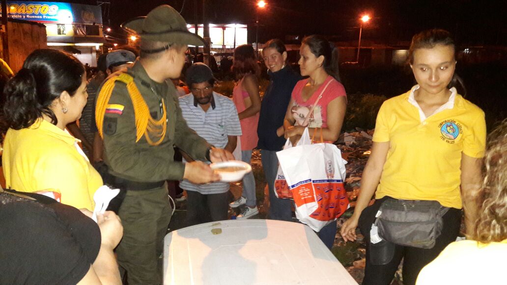 MG_GonzalezH's tweet photo. Consolidación Territorial #LaMacarena con Infancia y Corporación CUÍDATE TU VALES desarrollaron Jornada Humanitaria. https://t.co/nEVTba8rFp