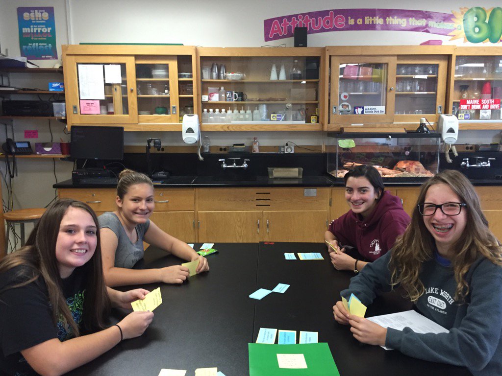 meganmckay2001's tweet photo. Playing "go fish" with the team! The sub said our team should get an A! @MsLiakakos #biohawks https://t.co/6dp7ATss0f