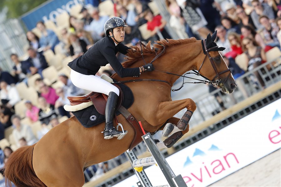 Pilar_Cordon_'s tweet photo. ¡En la Longines Global Champions Tour con Nuage Bleu! #rider #jump #horse #focus #bravery #competition #hípica https://t.co/Dk4NvGLvie