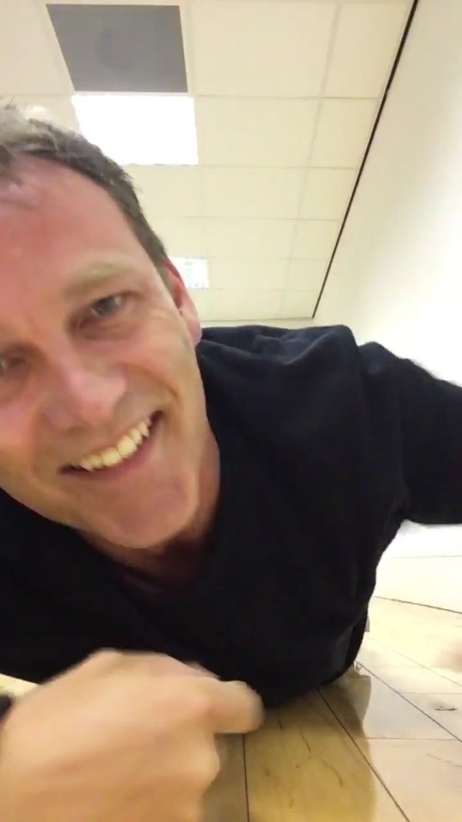 cubcrazee's tweet photo. .@BritActorsFan #ManCrushMonday with @smoyer and his #22pushupsfor22kill challenge 🙊 https://t.co/tWDGoPHQZW