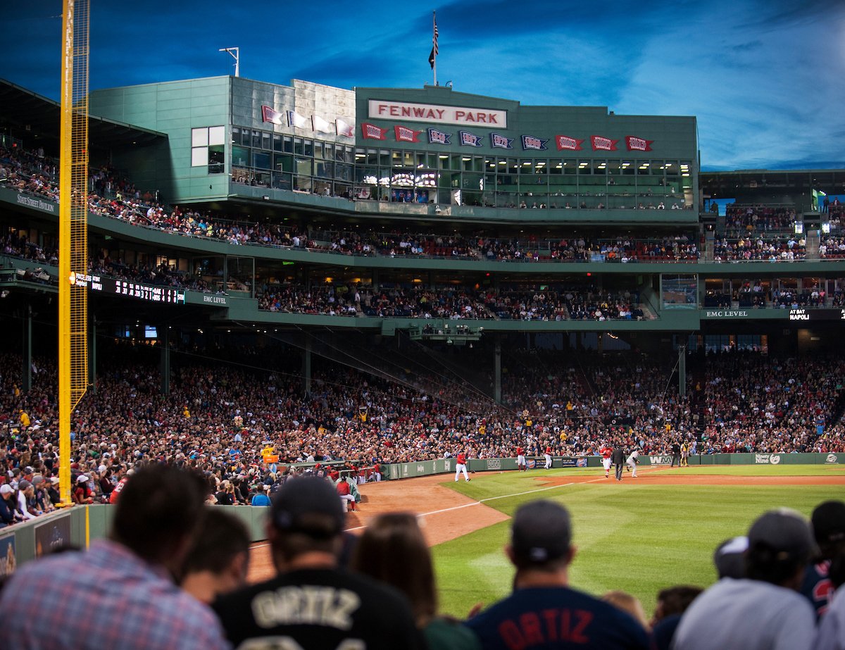 CanUSingApp's tweet photo. Be the next National Anthem Singer at Fenway! Two more days to enter the contest! #CanUSingYourWayToFenway https://t.co/OuKSiLTw0g