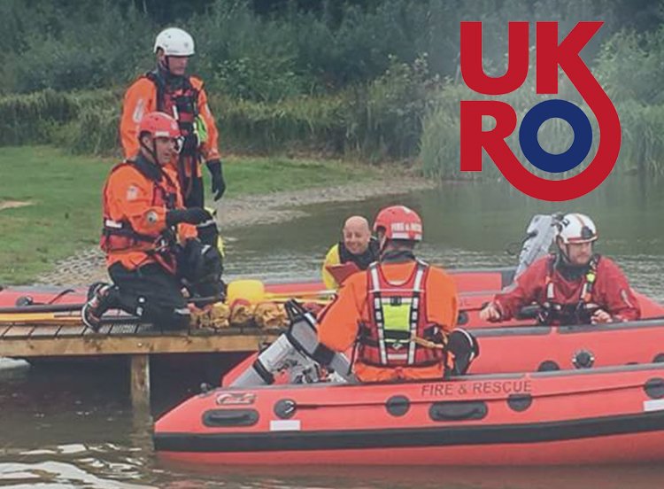 ReachandRescue's tweet photo. London Water Rescue Team Prevail and Win a Reach and Rescue Pole Kit after #UKRO2016
https://t.co/Q2CzE9krIZ https://t.co/oSryWGUTGz