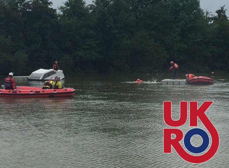 ReachandRescue's tweet photo. London Water Rescue Team Prevail and Win a Reach and Rescue Pole Kit after #UKRO2016
https://t.co/Q2CzE9krIZ https://t.co/oSryWGUTGz
