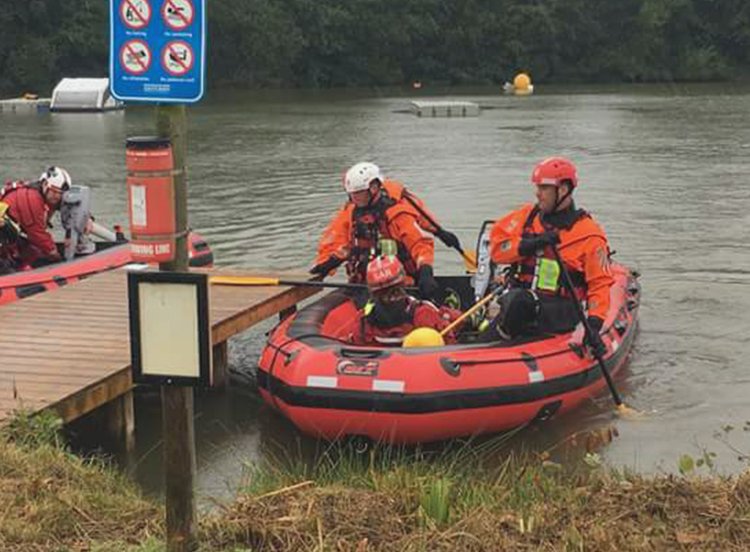ReachandRescue's tweet photo. London Water Rescue Team Prevail and Win a Reach and Rescue Pole Kit after #UKRO2016
https://t.co/Q2CzE9krIZ https://t.co/oSryWGUTGz