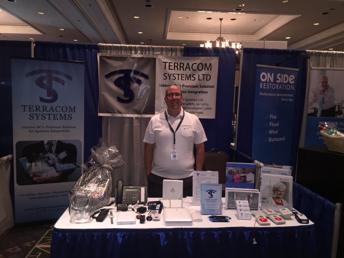 TerracomSystem's tweet image. Rod from Terracom Systems is ready and waiting at #bcsla2016 @BCSeniorsLiving