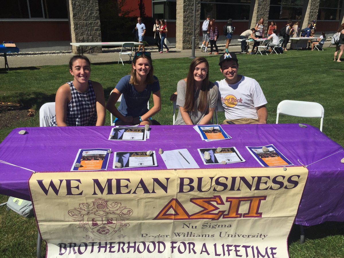 Visit Delta Sigma Pi at the involvement Fair on the quad outside Commons! We'll be here until 2. #DSP