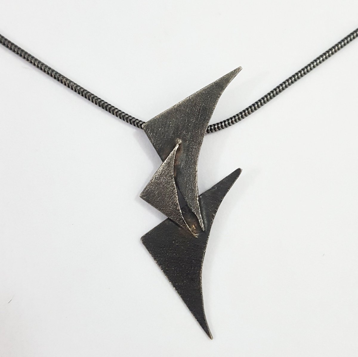 CraftNIGallery's tweet photo. New deliveries from @Torijbentham @ShannonEMcShane and @Gail_AlganArts #BuyHandmade #artsNI https://t.co/uvVKsvQNG7