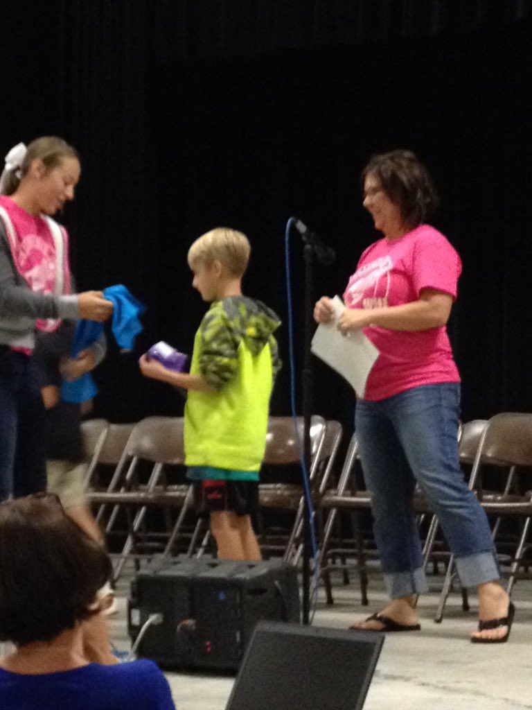 Hurst1Deanna's tweet photo. Champion of KS State Fair Spelling Bee Gr 3-5 #lyonslions #ksf16 #lyonsschools https://t.co/JAsgr9s0vq