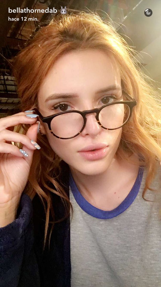 Bellarina0Bella's tweet photo. Intellectual bitch @bellathorne https://t.co/HtDpNoQbrt