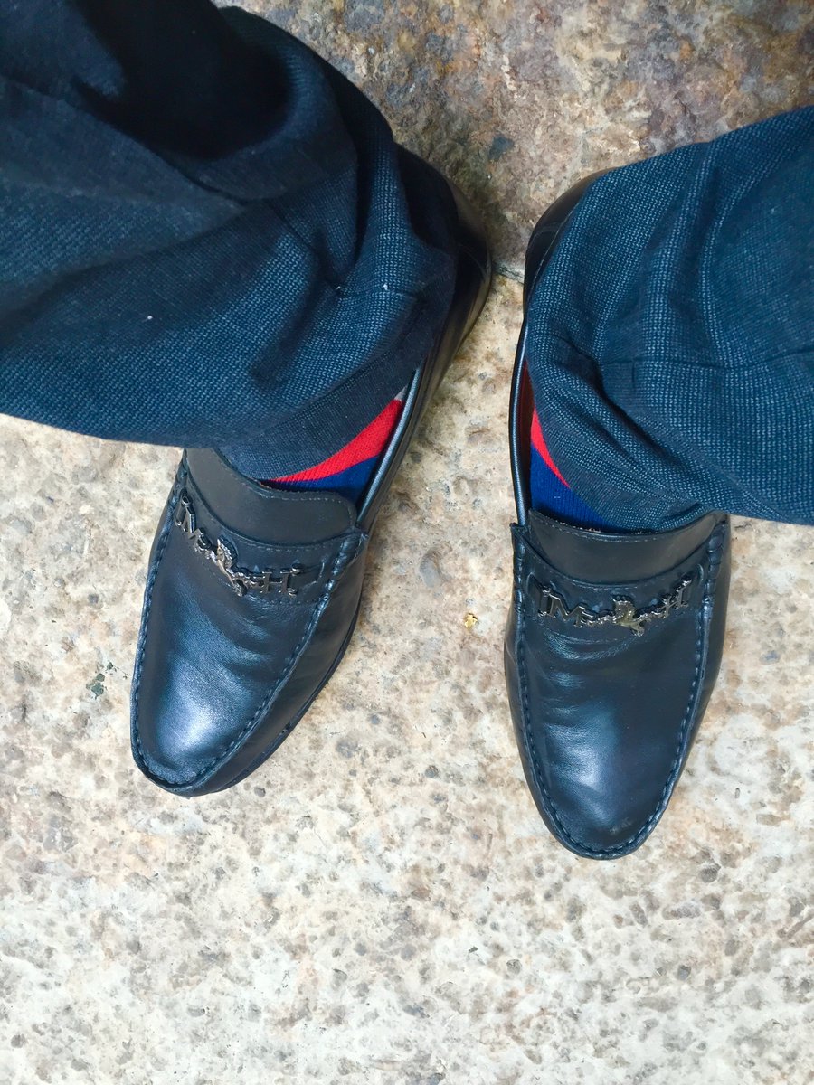 sneackcollectio's tweet photo. Monday and I'm wearing my favorite Mario Hernandez shoes @MH_Mexico https://t.co/eFC4TxaZZo