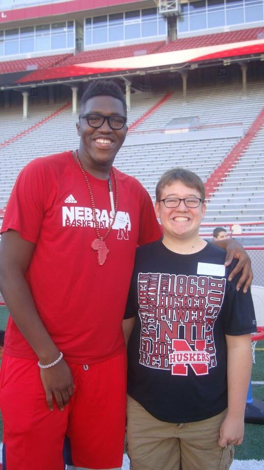 ajviola95's tweet photo. @1063KFRX @HuskerNationGBR @HuskerHeros what a great day,this BB player was Charlie's Fav, great guy &amp; so kind https://t.co/rZ4uGbQ5fx