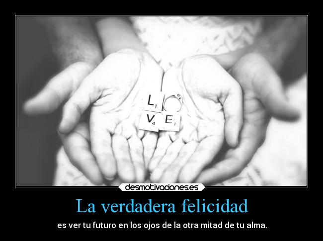 FSalvameCol's tweet photo. @Anahi no nos queda más que felicitarte y desearte siempre lo mejor. Aquí estaremos siempre. TE AMAMOS, LOS AMAMOS♥♥ https://t.co/imDE2RIHcl