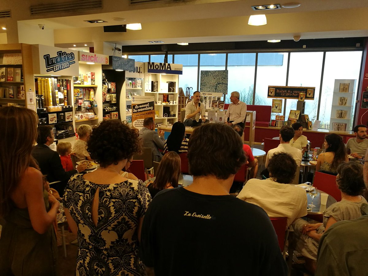 Tout tout tout vous saurez tout sur le #coworking <a href="/betacowork/">Betacowork Brussels Coworking</a> @CoHandbook