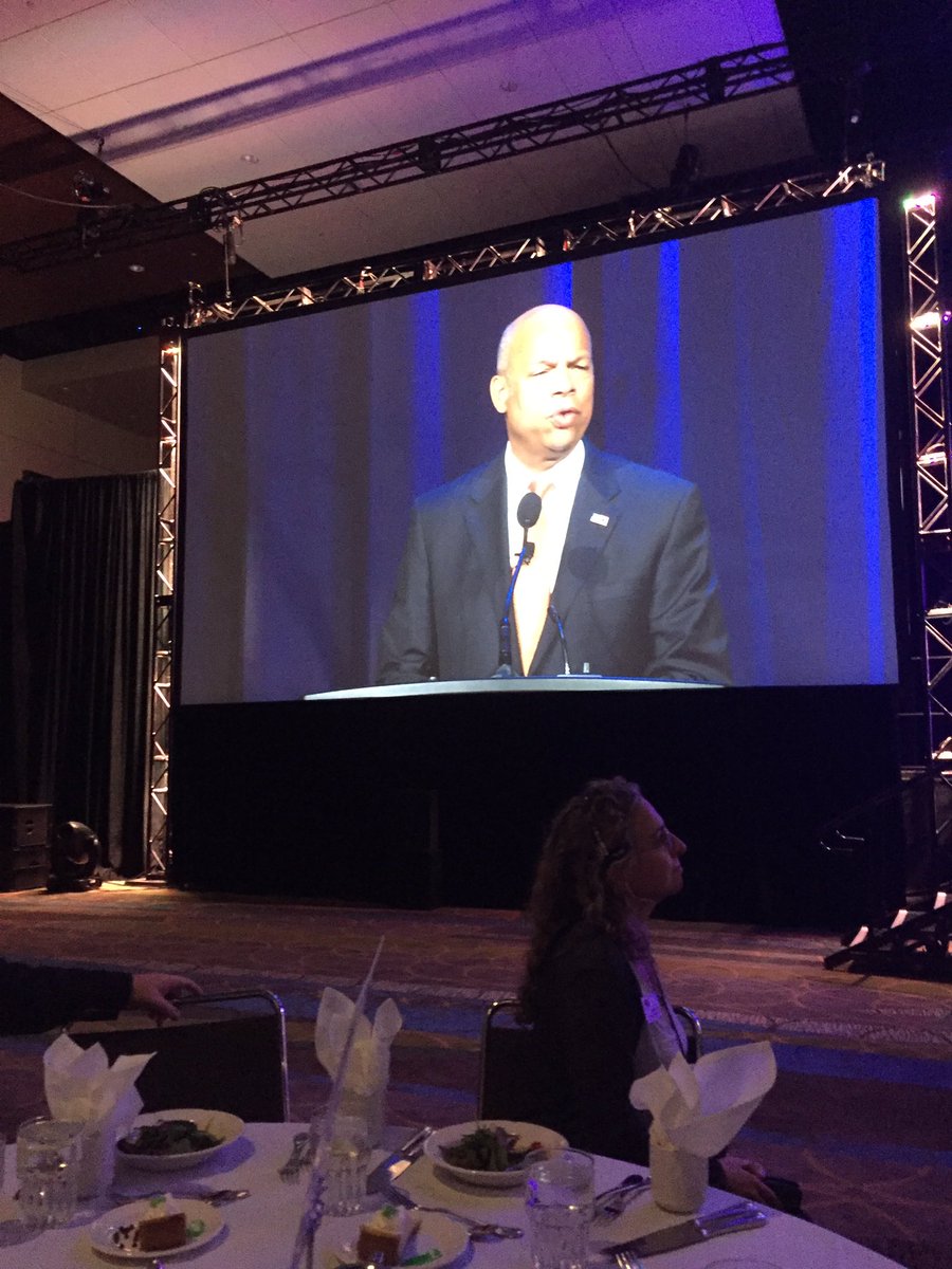 mikegips's tweet photo. DHS Secy Jeh Johnson speaking at lunch: Shanksville PA most emblematic of today's threat: randomness #ASIS16 https://t.co/vwPnwNriHi