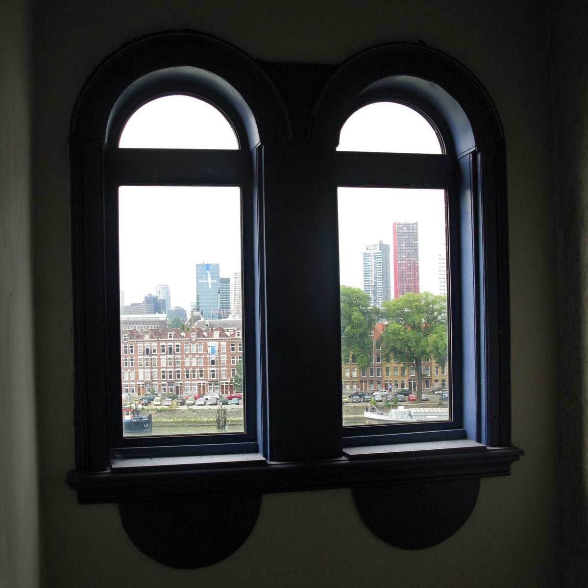 Lichting98's tweet photo. Op visite bij de gastvrije overburen in 't Poortgebouw, tijdens de @OpenMonumentdag Rotterdam.
Zie #OMD010 foto's: https://t.co/y5624iZ7aZ