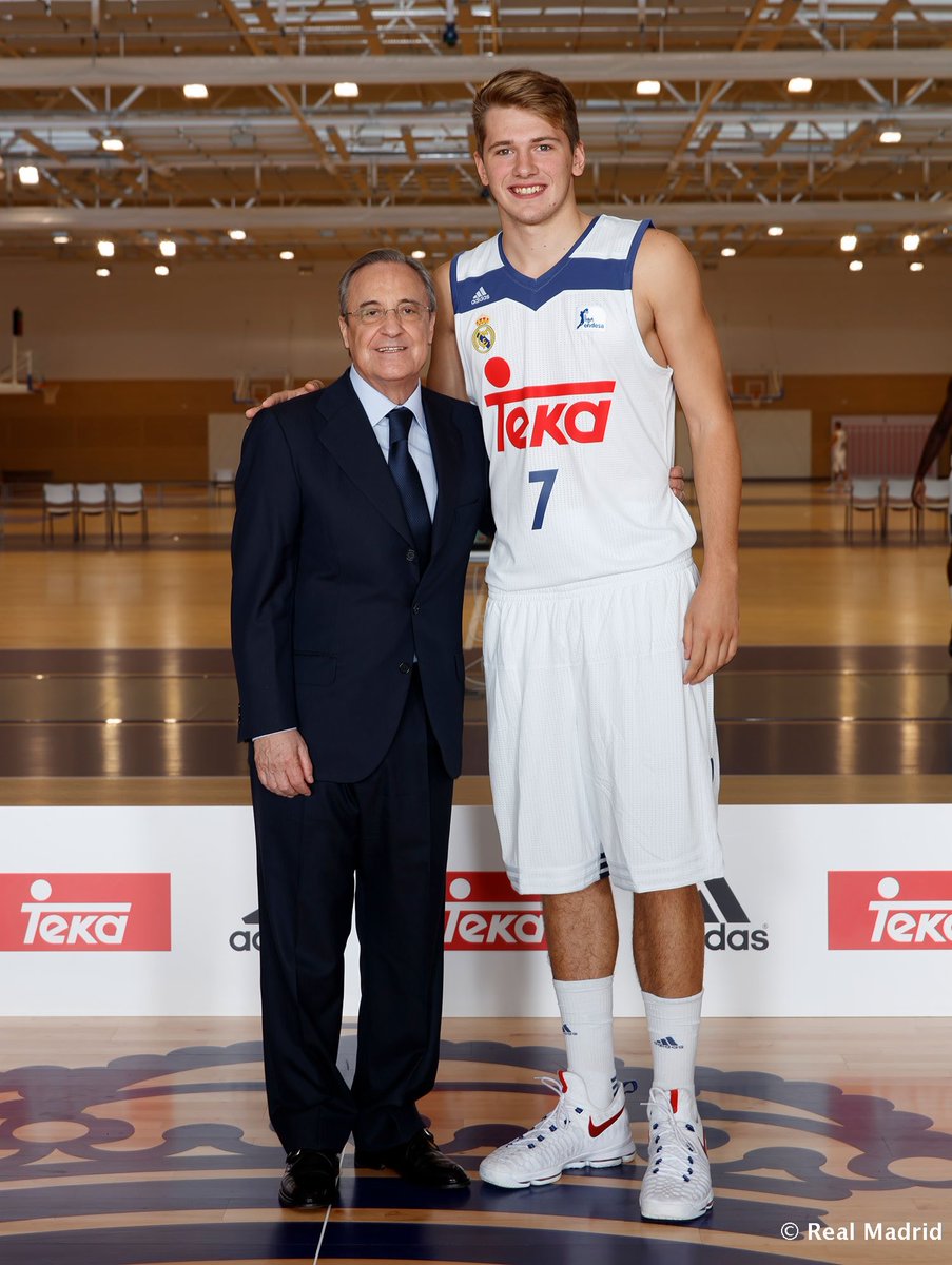 TodoRMBasket's tweet photo. Se habla mucho del crecimiento de @luka7doncic. Comparativa mayo 2015 - septiembre 2016. https://t.co/F1eW4mn79W